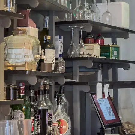 Logis Les Chardons Bleus Restaurant Le Bistrot De La Hotel 2*